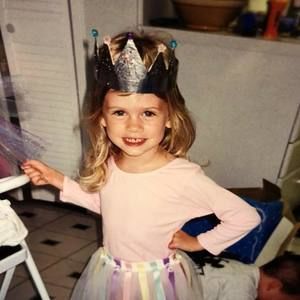 Meet your Posher, Vanessa